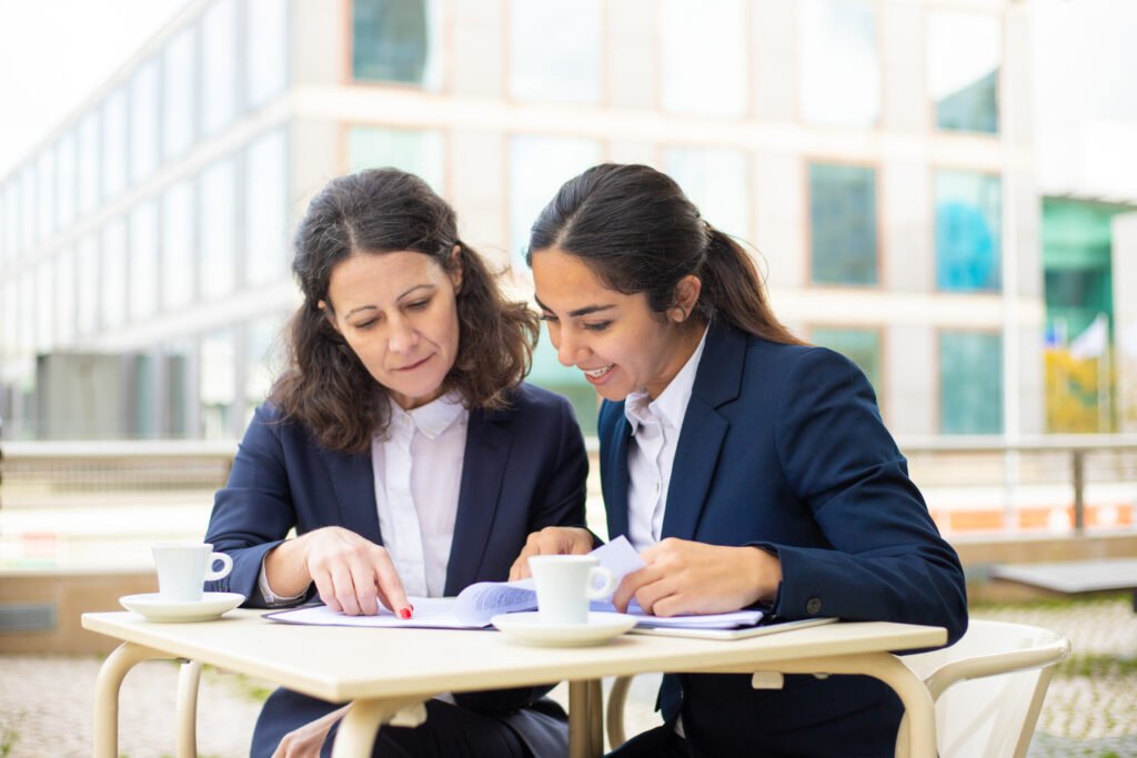 NUS vs NTU: Which University is Better for Business and Management Studies?
